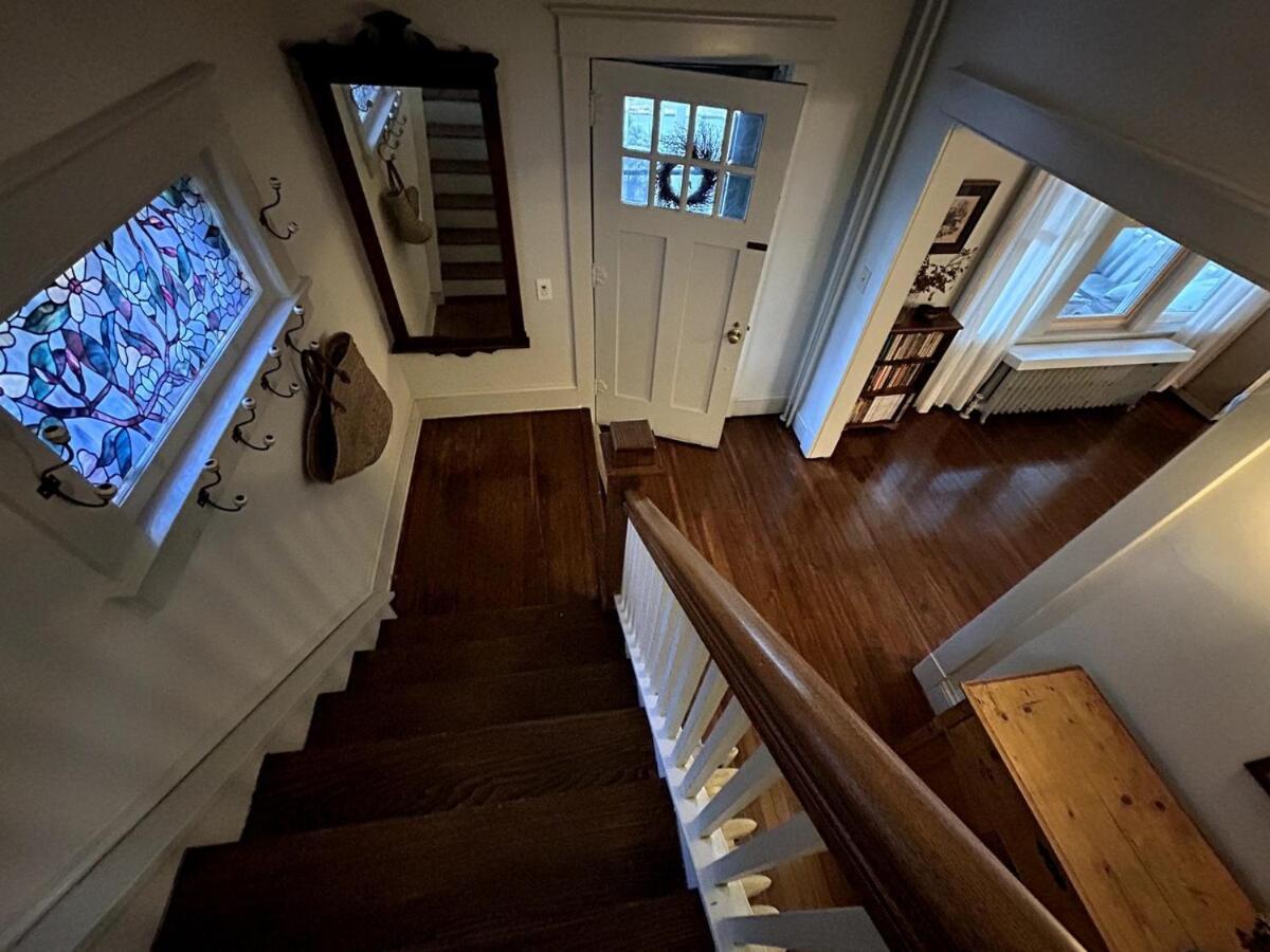 The Farmhouse At Fort Hill Peekskill Exterior foto